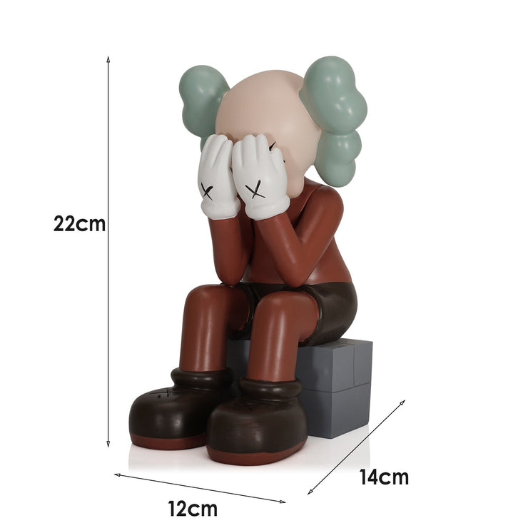 Sitting Bear Resin Home Decoration